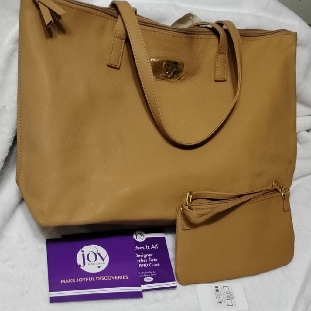 JOY MANGANO 💕NWT Set! Mama's Bag! Tan  Solid Leather Tote & Matching Wristlet!